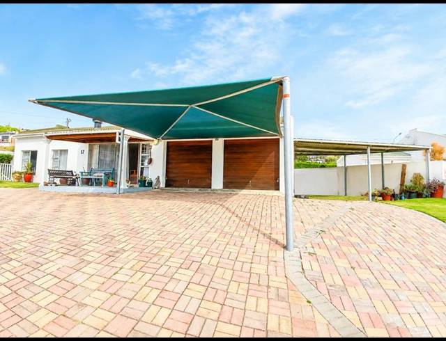 3 BEDROOM HOUSE FOR SALE IN FRAAIUITSIG